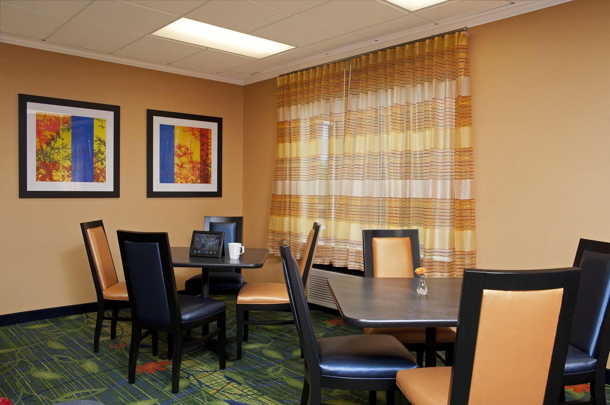 Fairfield Inn & Suites By Marriott Chicago Naperville Exterior foto